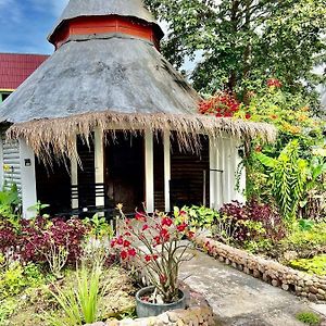 M'Pay Bay Guesthouse
